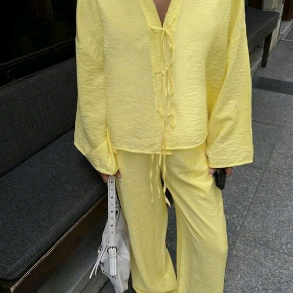 Women's Casual Loose Fit Drop Shoulder Tie Front Top And Wide Leg Pants Set - Picture 2 of 7